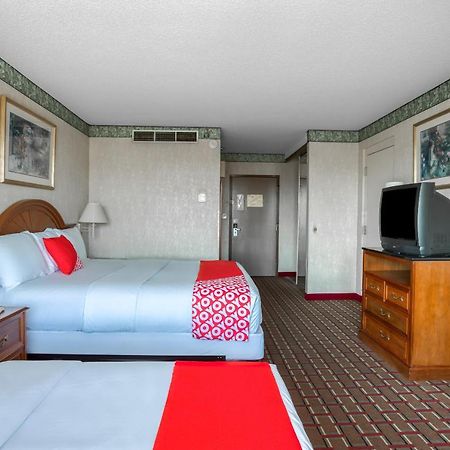 Oyo Hotel Tulsa I-44 Midtown Extérieur photo