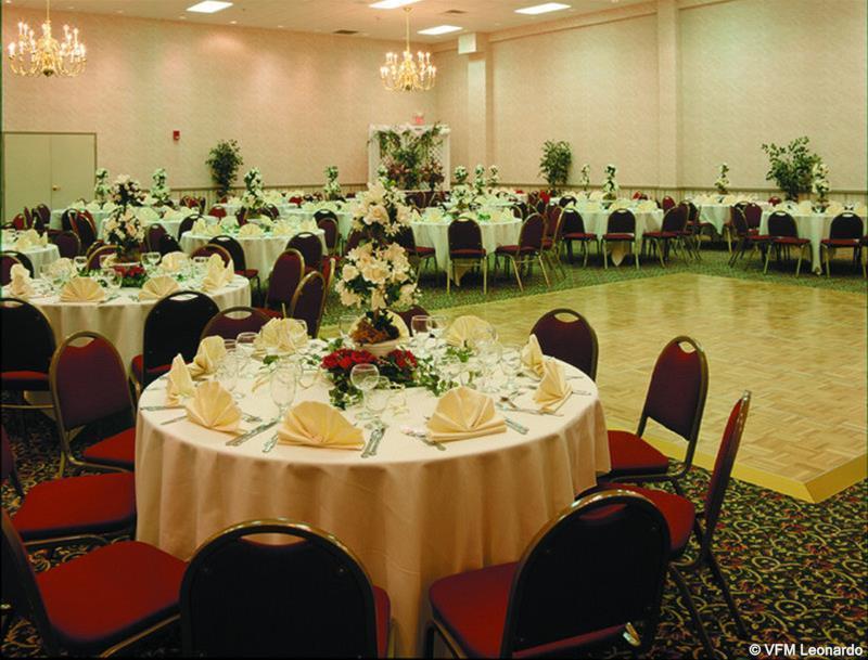 Oyo Hotel Tulsa I-44 Midtown Restaurant photo