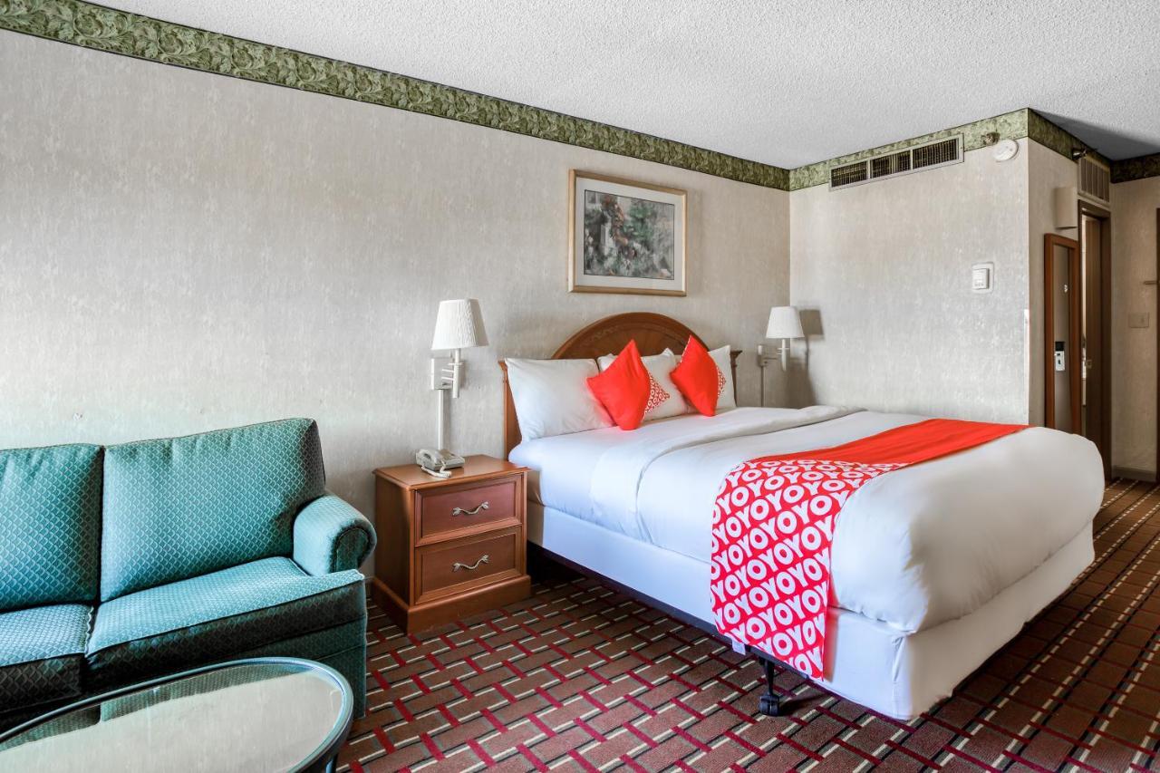Oyo Hotel Tulsa I-44 Midtown Extérieur photo